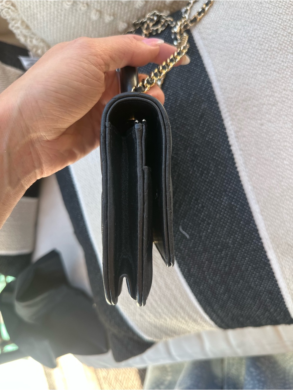 Chanel Wallet On Chain with Handle Lambskin & Gold Black - Picture 11 of 16